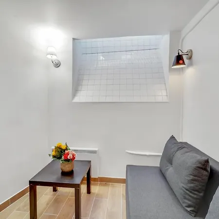 Apartment Superbe Appartement De Charme Au Coeur Du Xviieme